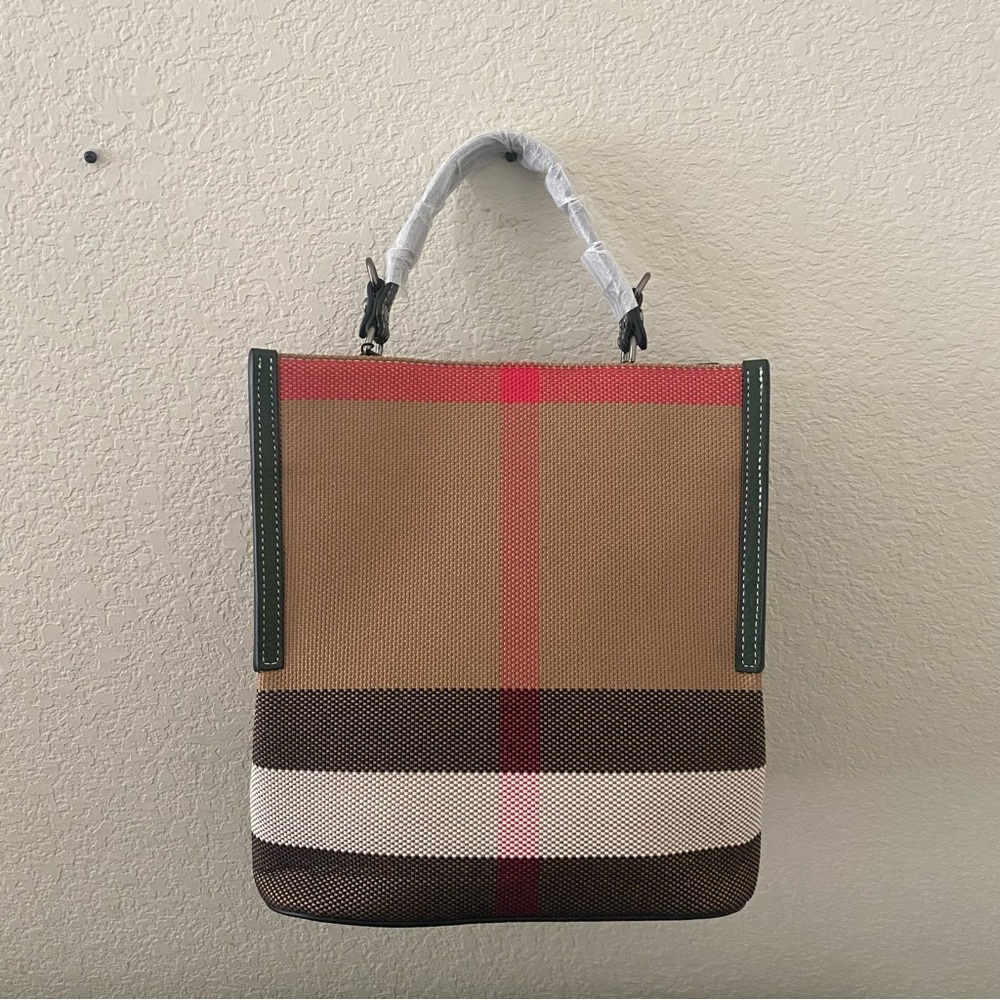 Green Leather Trimmed Nova Check Plaid Satchel Plaid Bucket Crossbody Bag R1